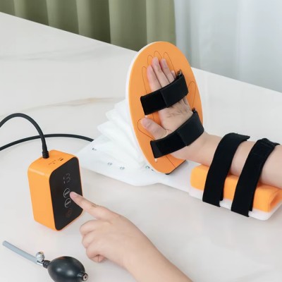 Робот тренажер для зап`ястя та пальців розмір L 19x43 см Робот тренажер для зап`ястя та пальців розмір L 19x43 см